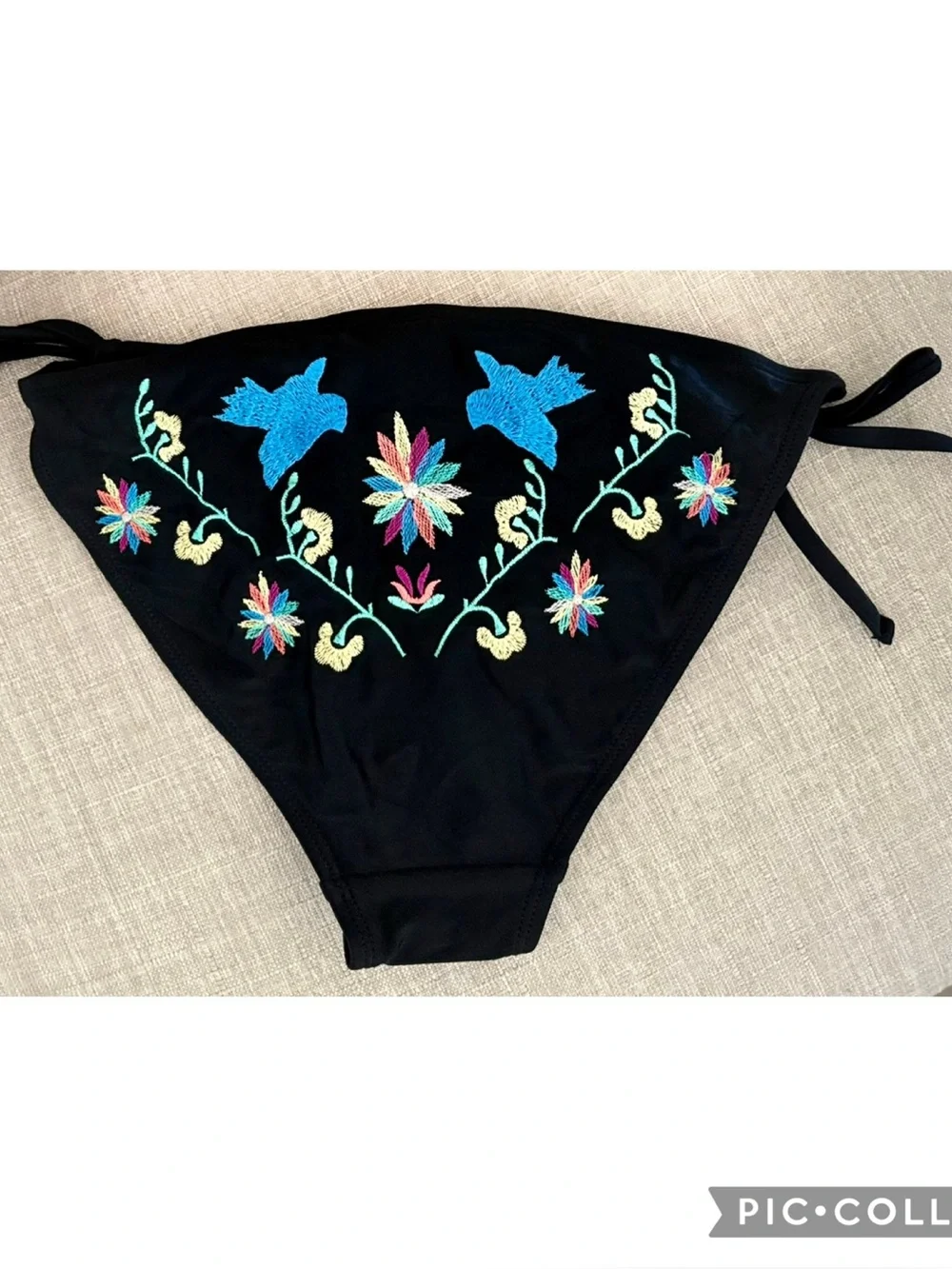 Candie’s Embroidered Floral Bird Tie Side Bikini Bottom XS Black NWOT